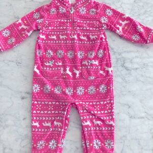 Carter’s playsuit 🌸🌺